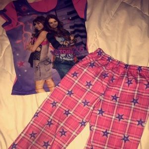 Girls Victorious Pajamas